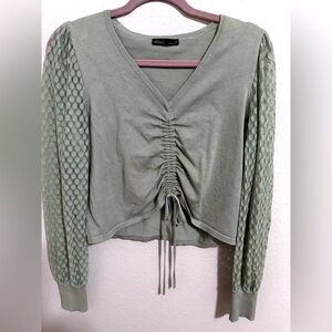 Nikka K women’s ruched top with lacy sleeves